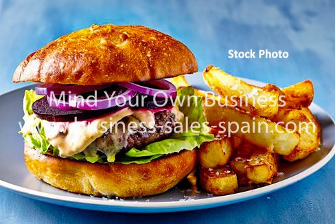 beef-burgers-with-double-fried-chips-100842-1