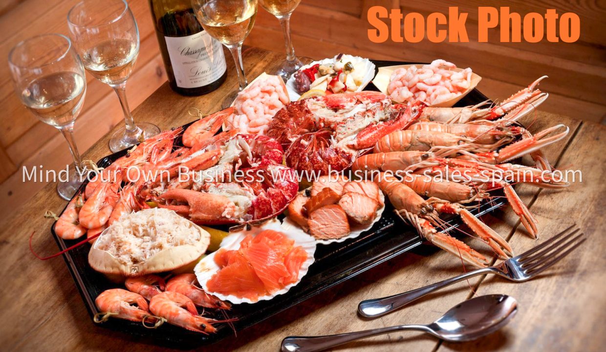 Luxury-Lobster-Platter