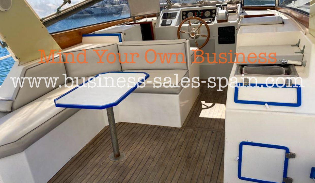 boat seeting area